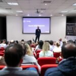 Alberto-Buss-socio-e-diretor-comercial-da-SG-Global-em-evento-On-The-Road--1---1-