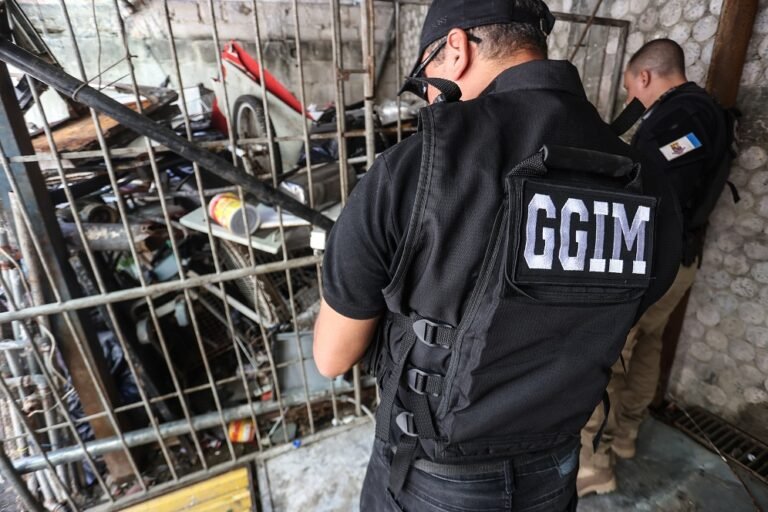 Operação do GGIM com Policia CIVIL ( Ferro velho no Cavalão )-4