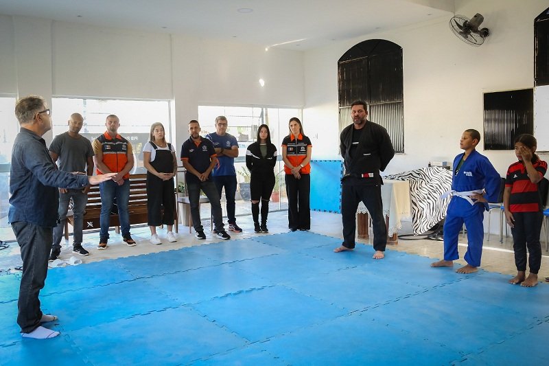 Projeto Transformar inicia aulas de Jiu-Jítsu com 40 inscritos em Itaboraí 3
