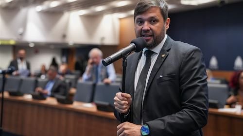 43b38acf-941d-512e-3d64-f123e57dcc52