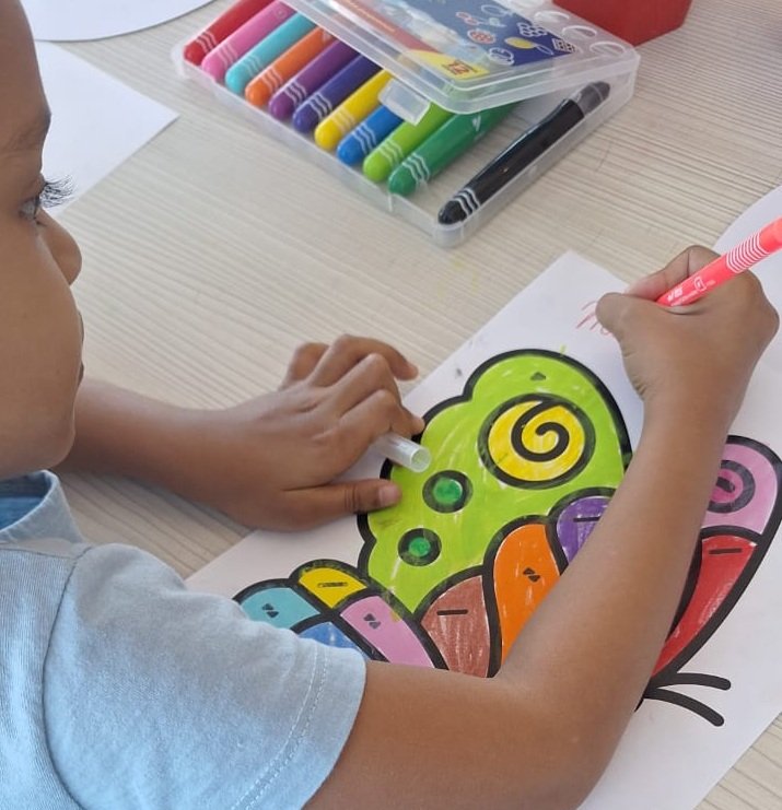 OFICINA DE COLORIR