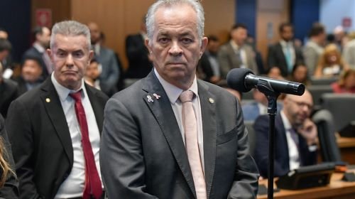 d4298621-5df3-73c0-3cd3-ca87dacd2c58