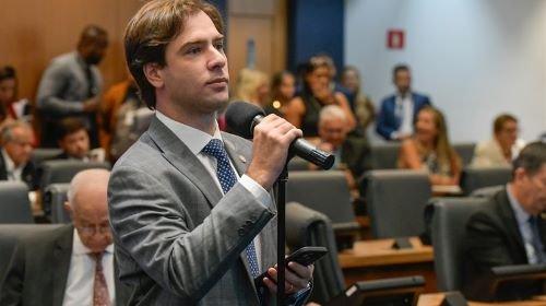 df8968ff-6ca9-6eb7-e4df-e82b0d8eda0f