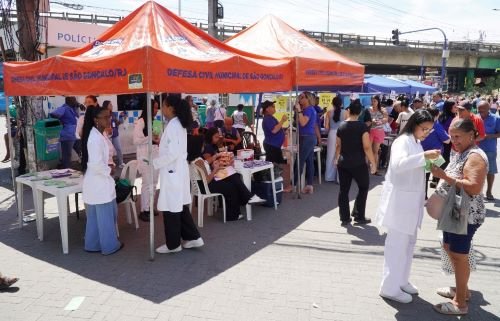 8f0e6889-8e3f-496a-acf5-135a56a0b8c7