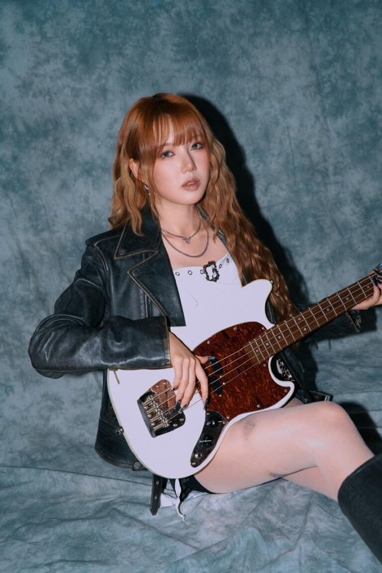 Cantora sul-coreana Yerin (4)