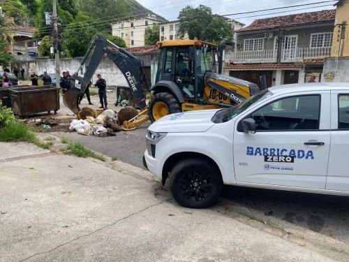 781f66b8-a211-4df0-b776-3b42f8d2e27c