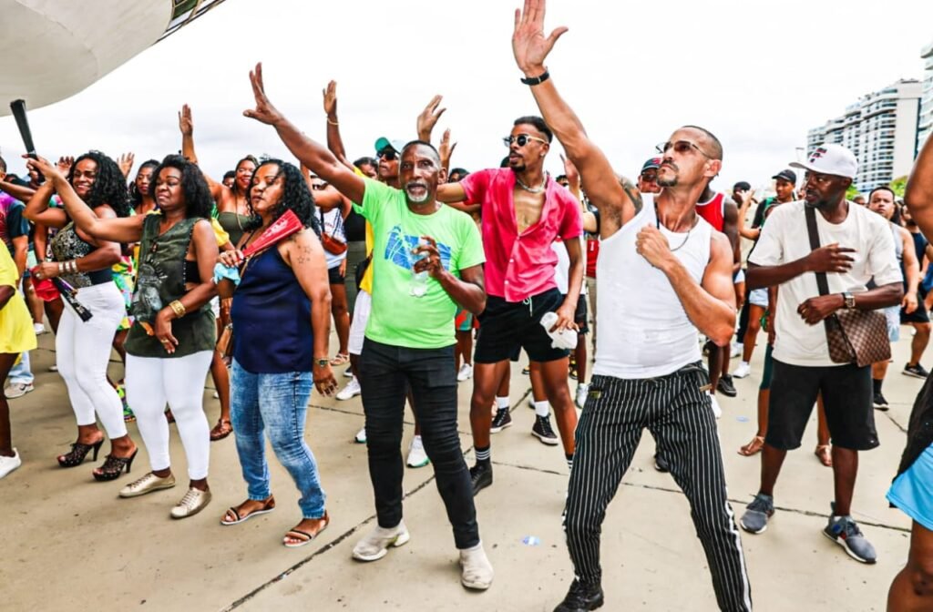 Divulgacao-Baile-Charme