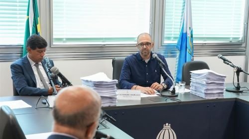 84458935-c122-246d-a61d-5cd1f10a56f7