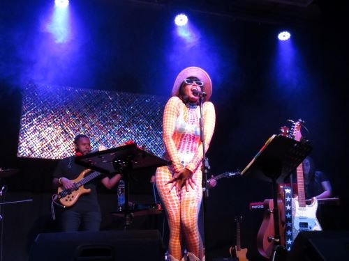 Patrícia Lucas_Ttributo a Rita Lee