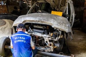 b3565828-f32d-433d-abd1-d0d41c783a48