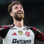 Léo Pereira comemora o segundo gol do Fla no clássico FotoDivulgação Gilvan de Souza CRF