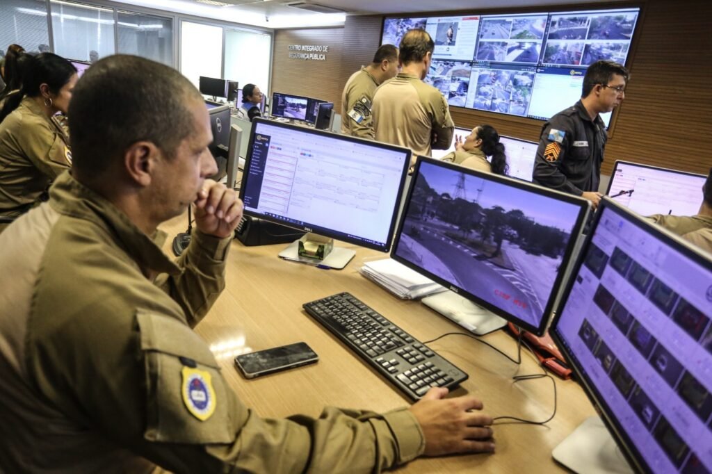 28cdbe24-dc20-4c39-850c-659ee8fa3206