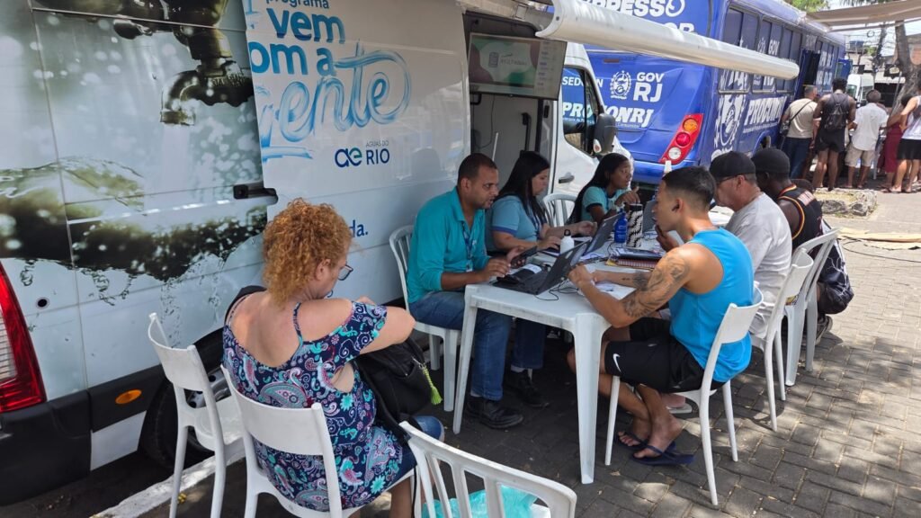 Atendimento Itinerante - Águas do Rio (3)