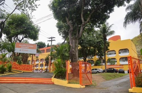 Escola Municipal Antineia Silveira Miranda, no Caramujo - Foto Evelen Gouvêa
