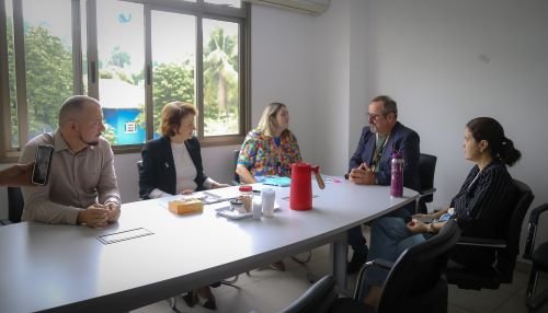 Clínica-Escola do Autista de Itaboraí recebe representantes da causa atípica de Santa Catarina (4)