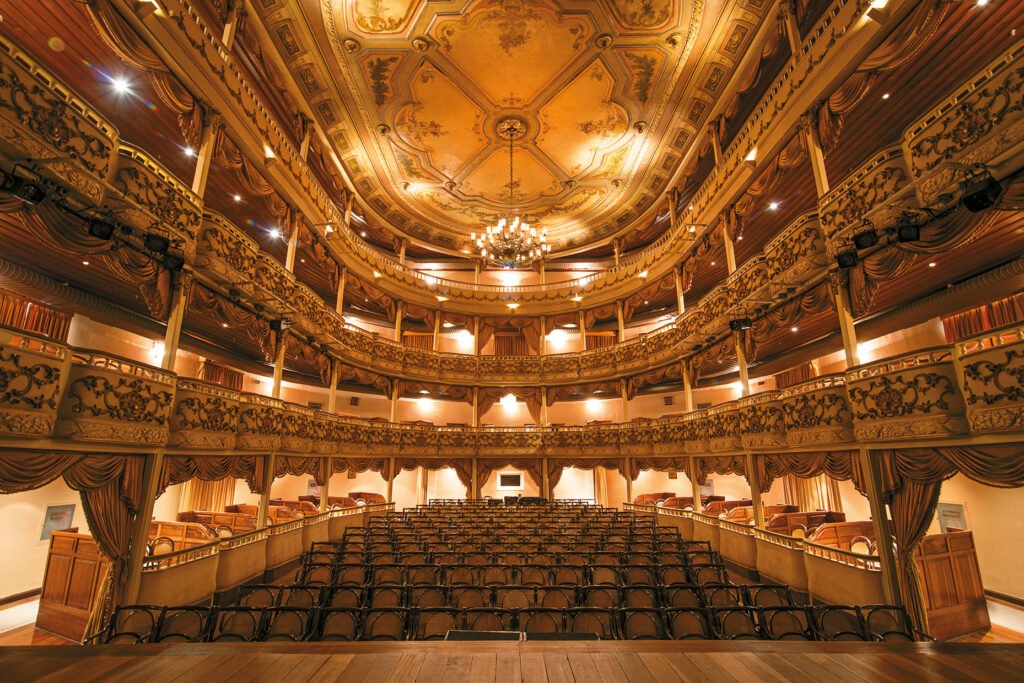 TEATRO MUNICIPAL