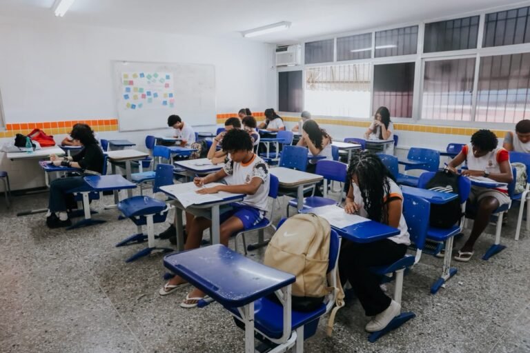 Guto Rodriguez - Educação (2)