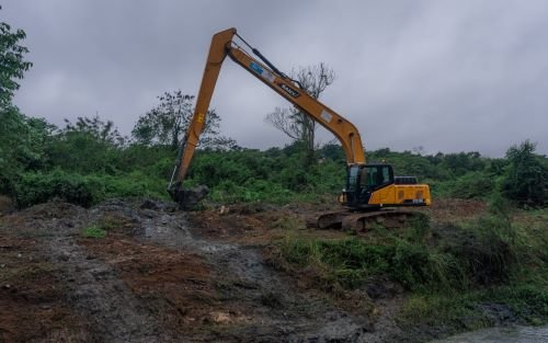Itaboraí avança com limpeza e desassoreamento de rios por meio do programa Limpa Rio (3)