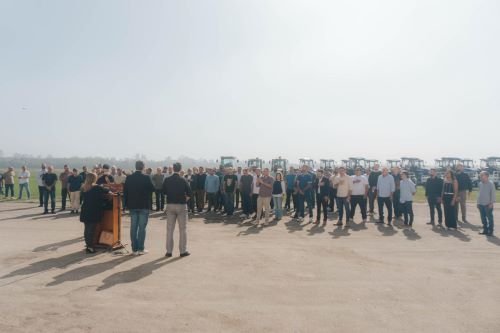 Itaboraí recebe motoniveladora do Governo Federal para reforçar serviços de infraestrutura (2)