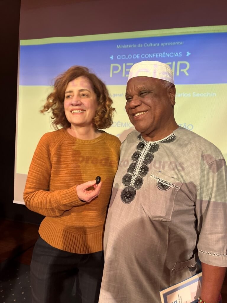 Mirian Leitão com Ivanir dos Santos
