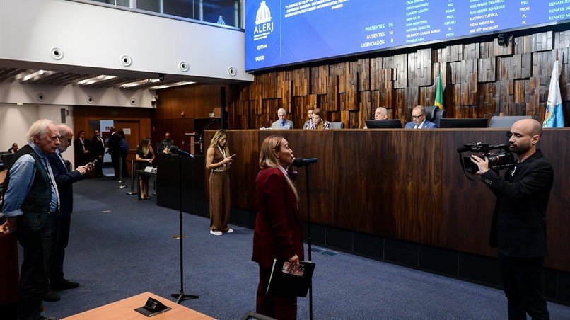 64b21b0a-6392-020d-c0f9-c2d2297939c0