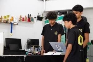 Alunos da Rede Municipal de Niterói avançam na Olimpíada Brasileira de Robótica (2)