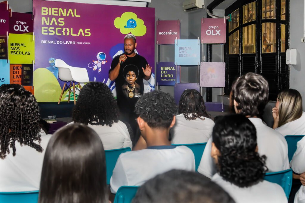 Bienal_nas_escolas-2