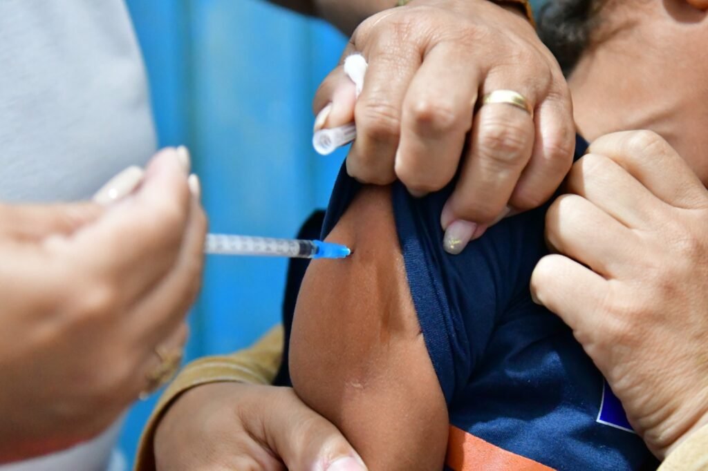 Dia D de Multivacinação mobiliza todas as Unidades de Atenção Primária à Saúde de Itaboraí