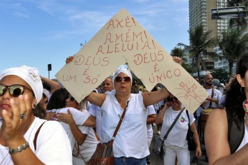 11ª Caminhada - Foto de Henrique Esteves - axe, amém, aleluia