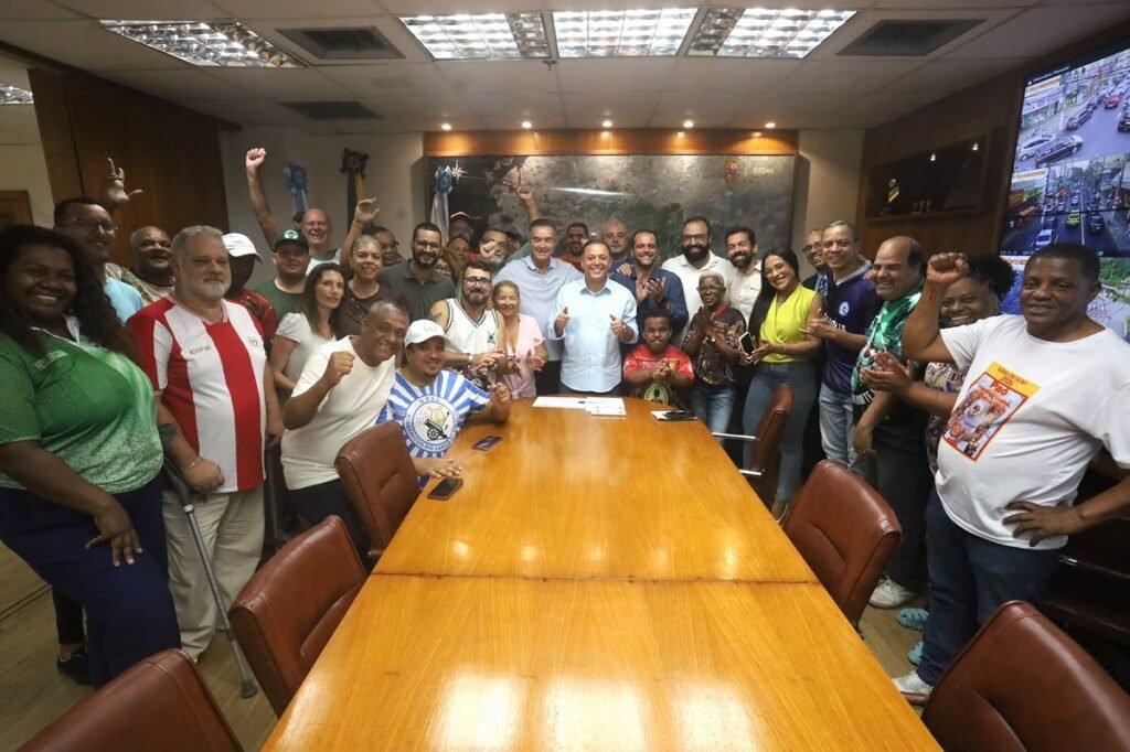 Luciana-Carneiro-escolas-de-samba-1