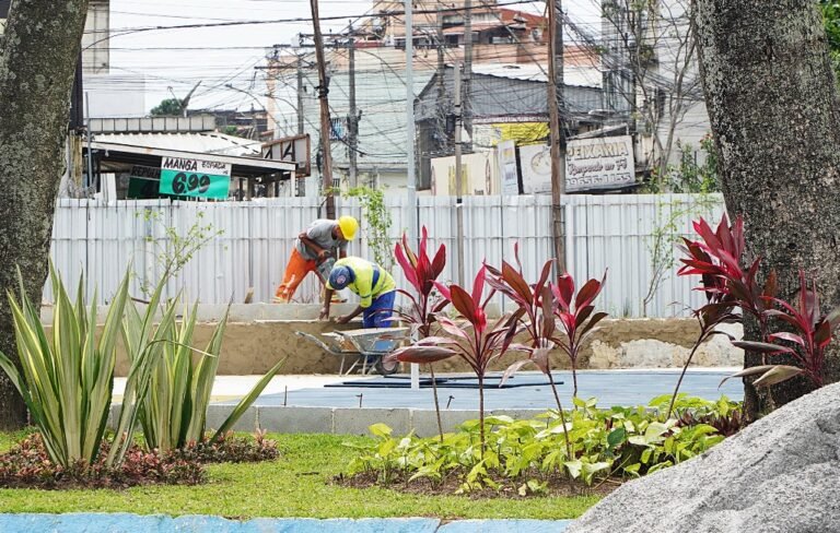 OBRA-NA-PCA-DA-TRINDADE-Foto-de-Luiz-Carvalho-05out2026-23