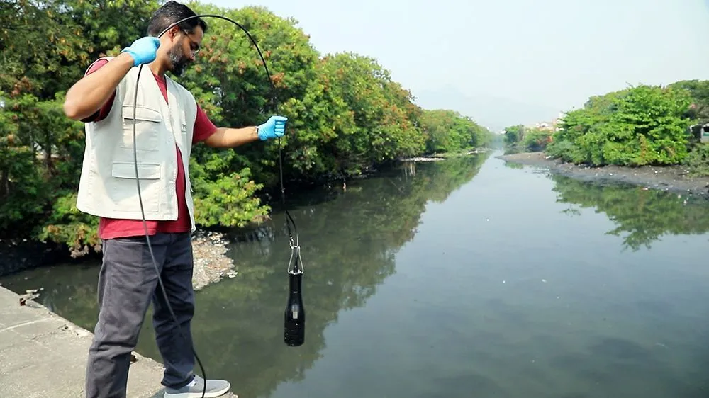 dentro_site_coleta_agua.jpg